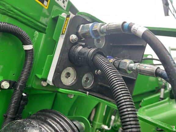 2024 John Deere C8R Header Corn Head