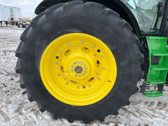 2024 John Deere 6R 215 Tractor