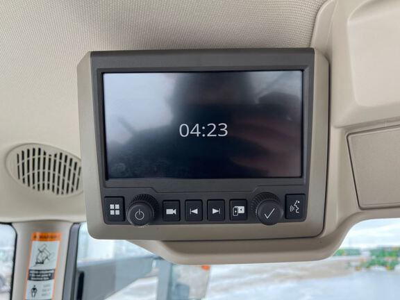 2024 John Deere 6R 215 Tractor