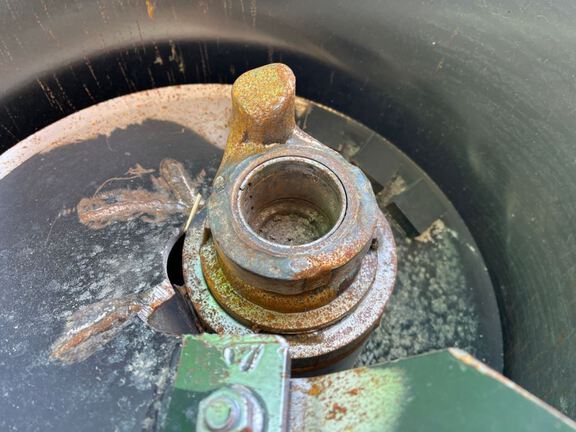 2018 Brent V1500 Grain Cart