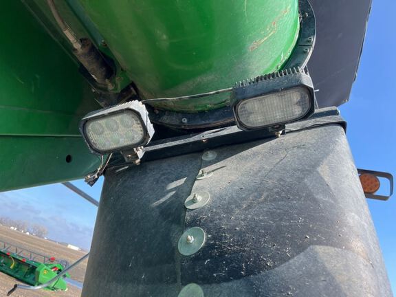 2018 Brent V1500 Grain Cart