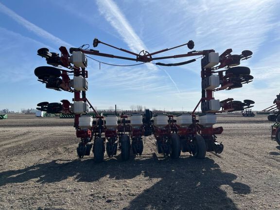 1999 AGCO White 6122 Planter