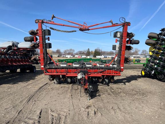 1999 AGCO White 6122 Planter