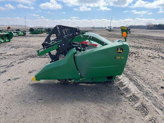 2017 John Deere 635FD Header Combine