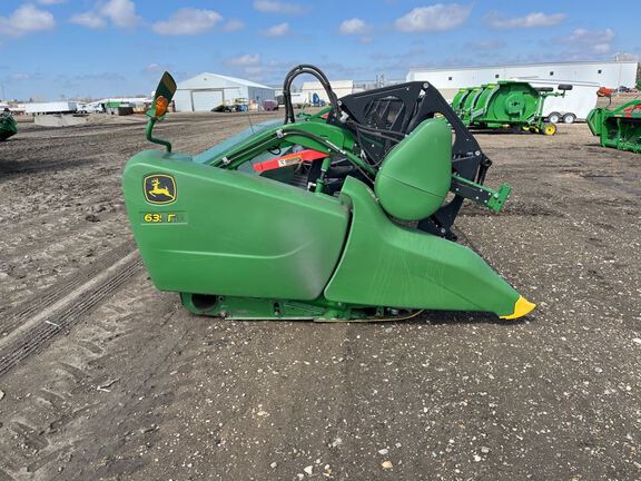 2017 John Deere 635FD Header Combine