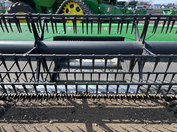 2017 John Deere 635FD Header Combine