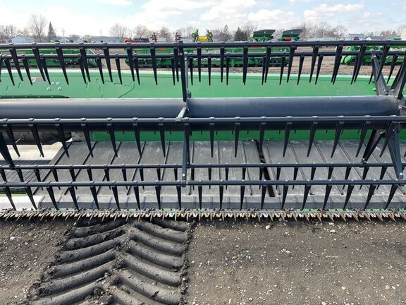 2017 John Deere 635FD Header Combine