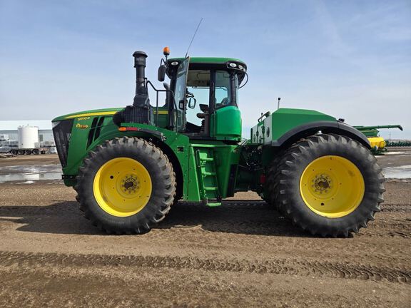 2016 John Deere 9370R Tractor 4WD