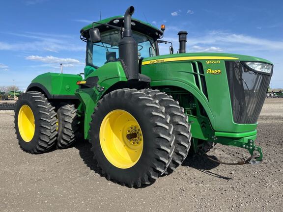 2016 John Deere 9370R Tractor 4WD
