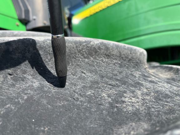 2016 John Deere 9370R Tractor 4WD