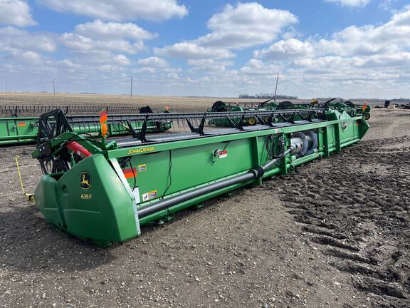 2017 John Deere 635F Header Combine