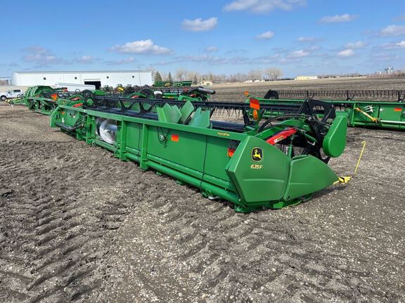 2017 John Deere 635F Header Combine