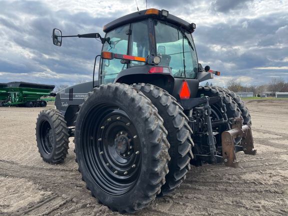 1999 Case MX240 Tractor