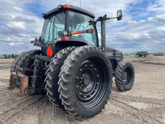 1999 Case MX240 Tractor