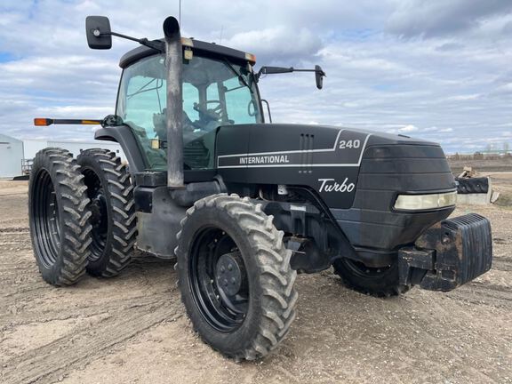 1999 Case MX240 Tractor