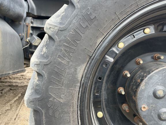 1999 Case MX240 Tractor