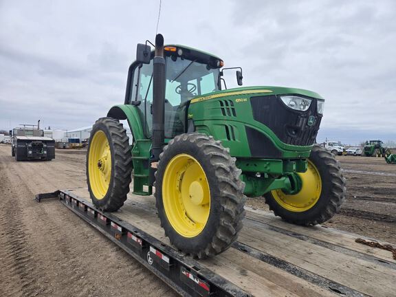 2013 John Deere 6150M Tractor