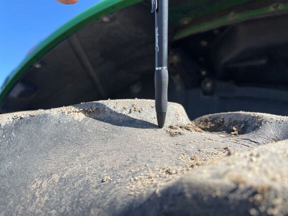 2013 John Deere 6150M Tractor