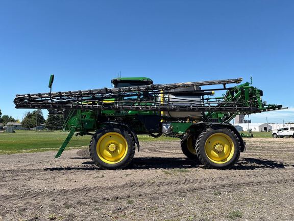 2022 John Deere 412R Sprayer/High Clearance
