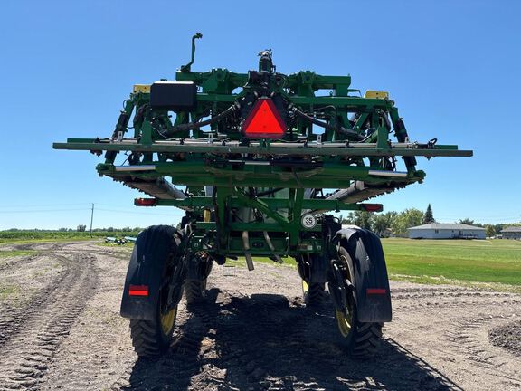 2022 John Deere 412R Sprayer/High Clearance