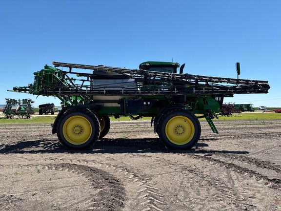 2022 John Deere 412R Sprayer/High Clearance