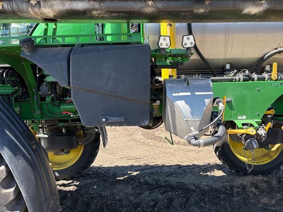 2022 John Deere 412R Sprayer/High Clearance