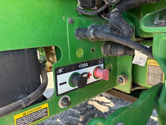 2022 John Deere 412R Sprayer/High Clearance