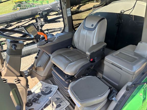 2022 John Deere 412R Sprayer/High Clearance
