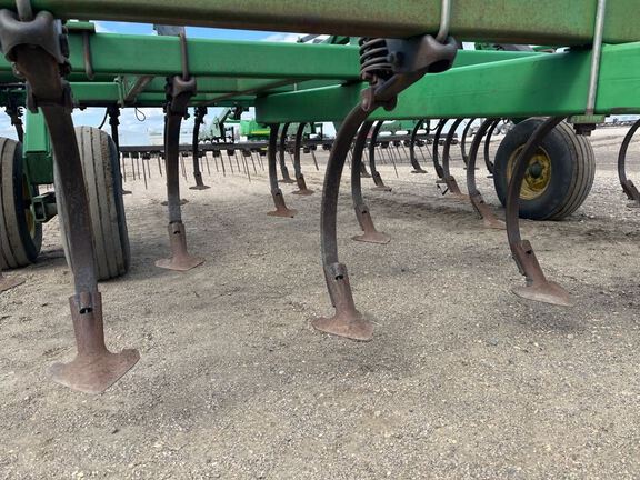 2003 John Deere 980 Field Cultivator