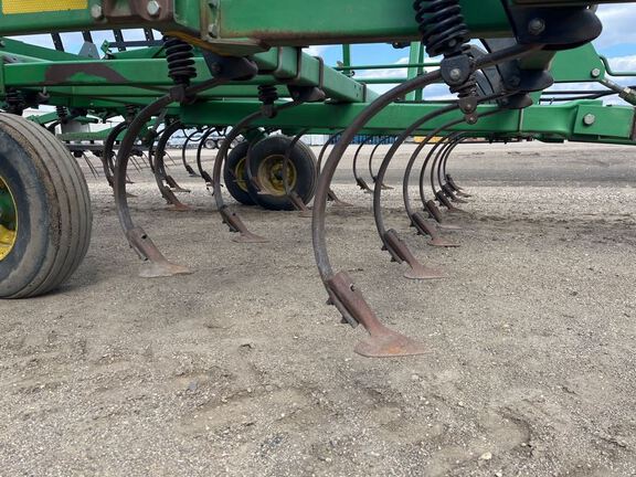 2003 John Deere 980 Field Cultivator