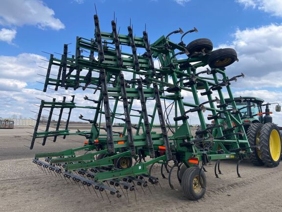 2003 John Deere 980 Field Cultivator