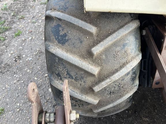 2014 Grasshopper 729 Mower/Zero Turn