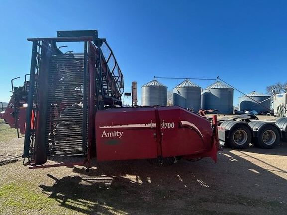2012 Misc 2700 Beet Harvester