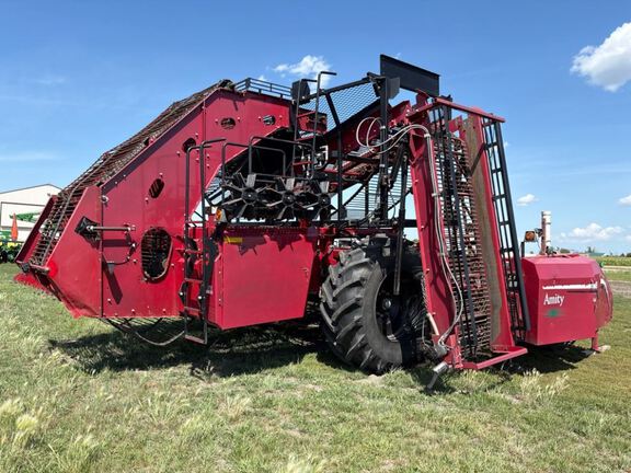 2012 Misc 2700 Beet Harvester
