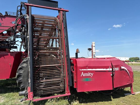 2012 Misc 2700 Beet Harvester