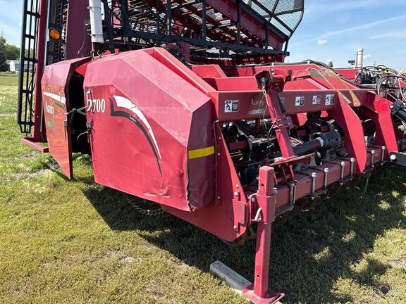 2012 Misc 2700 Beet Harvester