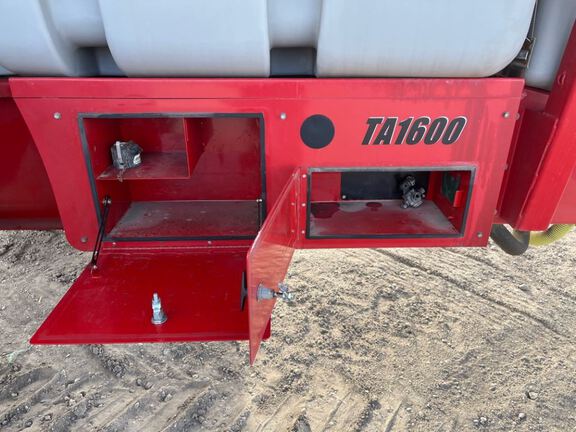 2017 Top Air TA1600 Sprayer