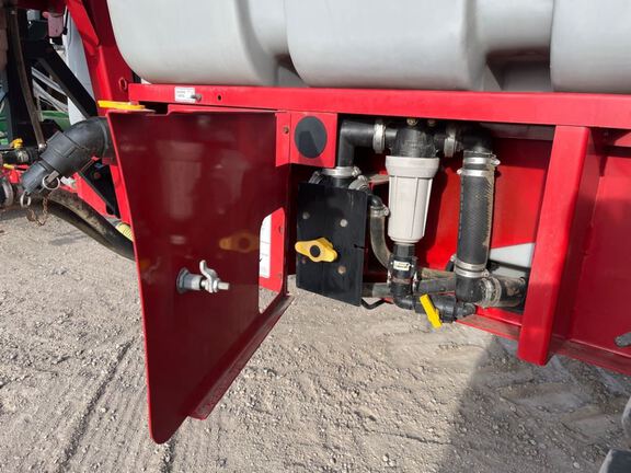 2017 Top Air TA1600 Sprayer