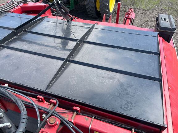 2015 Misc 3750 Beet Harvester