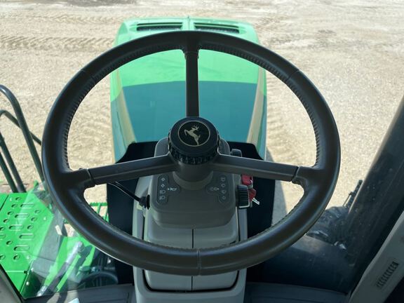 2017 John Deere 9570RT Tractor Rubber Track