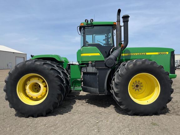 1997 John Deere 9300 Tractor 4WD