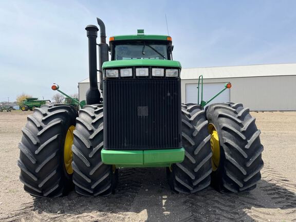 1997 John Deere 9300 Tractor 4WD