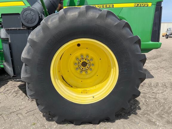 1997 John Deere 9300 Tractor 4WD