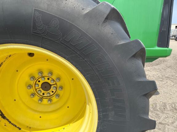1997 John Deere 9300 Tractor 4WD