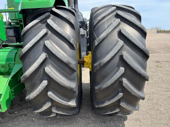 1997 John Deere 9300 Tractor 4WD