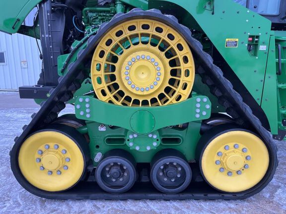 2023 John Deere 9RX 590 Tractor Rubber Track