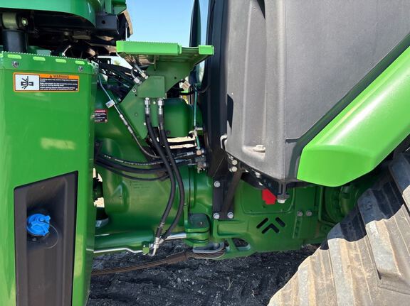 2023 John Deere 9RX 590 Tractor Rubber Track