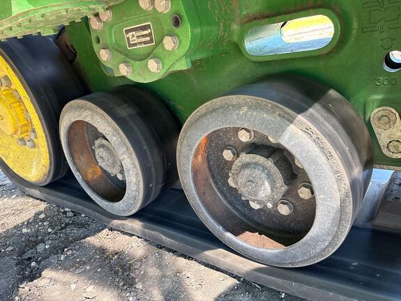 2023 John Deere 9RX 590 Tractor Rubber Track