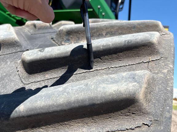 2023 John Deere 9RX 590 Tractor Rubber Track
