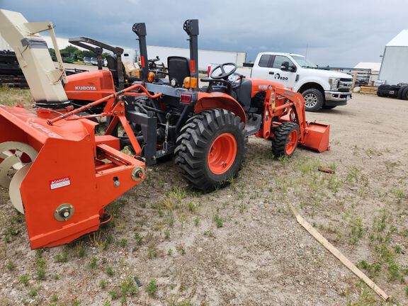 2009 Kubota B3200HSD Tractor Compact